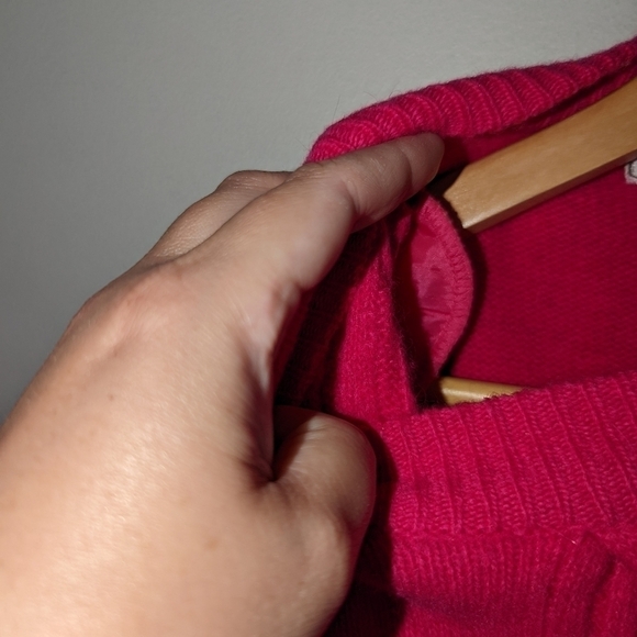 VINTAGE Pink Cable Knit Lambswool & Angora Crewneck Long Sweater Size Large - Picture 4 of 14